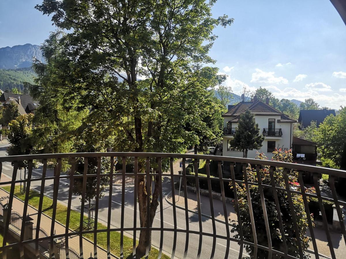 Tatrzańskie Turnie Krupówki Zakopane